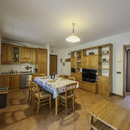 Fronte Apartment *